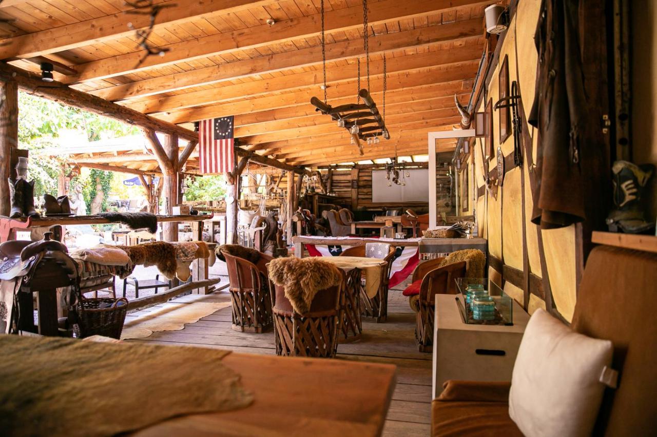 Longhorn Ranch Countryhotel - Garni Schönau Buitenkant foto